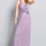 Μωβ λιλά μεταλιζέ φόρεμα με κομψό σχέδιο και λαμπερή υφή